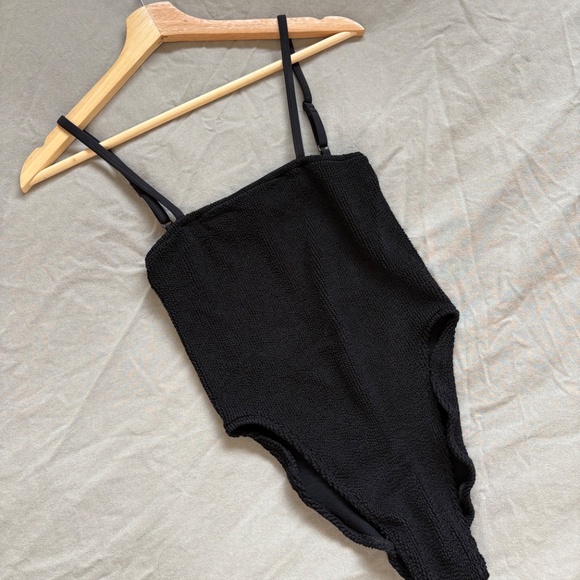 Youswim Poise One-Piece - Picture 10 of 10